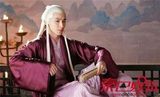 吃瓜东华帝君,揭秘东华帝君的神秘瓜界传奇