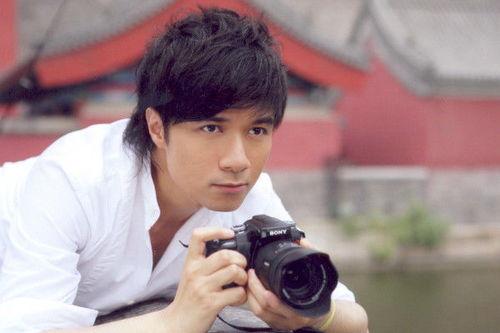 古巨基吃瓜视频,揭秘娱乐圈幕后趣闻